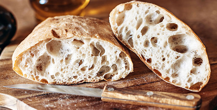 Pâine artizanală cu maia